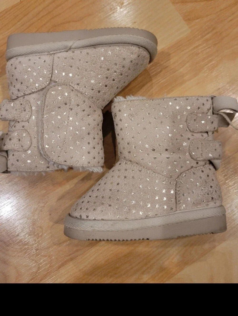 Baby Faux Fur Winter boots Tan Gold Stars Size 4